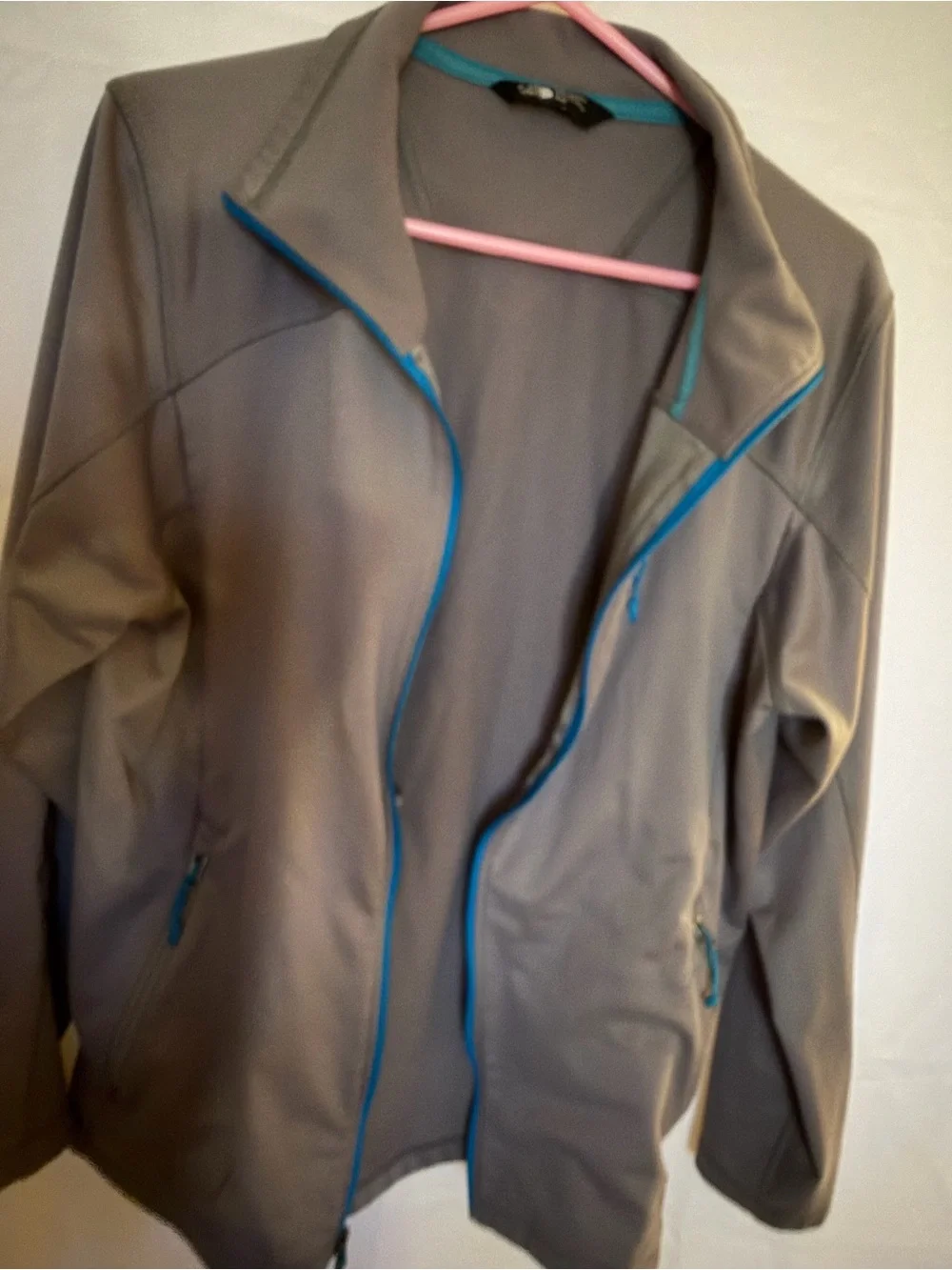 The North Face Men's Gray Softshell Jacket with Blue Trim
